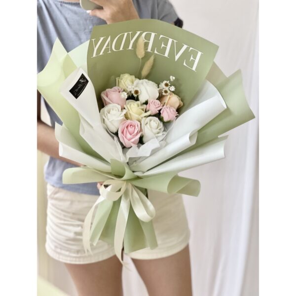 Soap Flowers Bouquet (Large) - Image 3