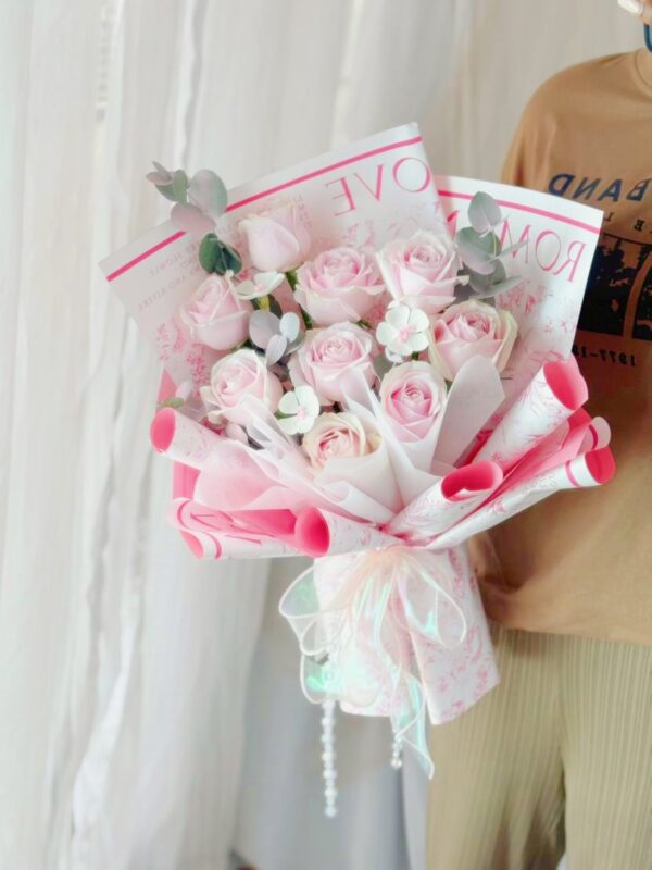 Gentle Grace (Fresh Flower)