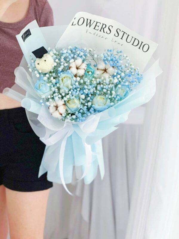 Blue Triumph (Fresh Flower)