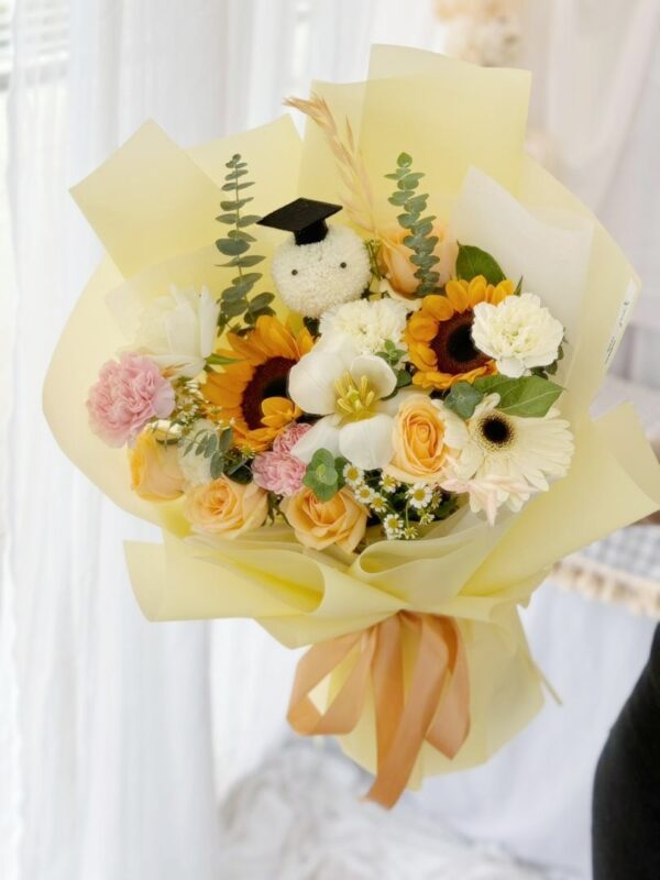 Capstone Blossoms (Fresh Flower)