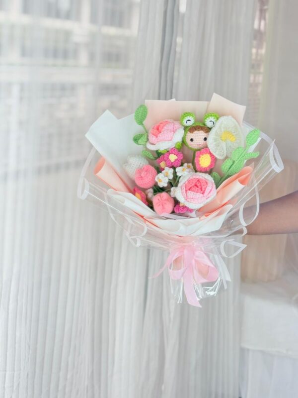 Froggie Bloom Posy (Crochet Bouquet) - Image 2