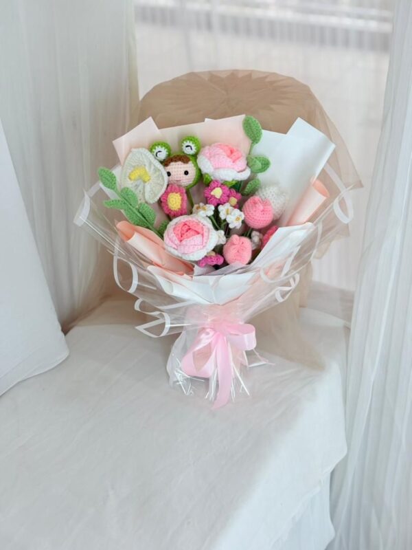 Froggie Bloom Posy (Crochet Bouquet)