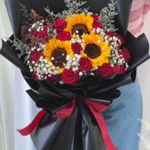 Radiant Majesty (Fresh Flower)