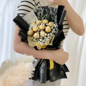 ChocoBloom Delight (Fresh Flower)