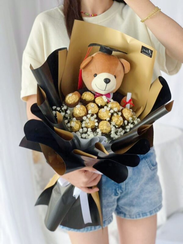 Grad Delight (Fresh Flower)