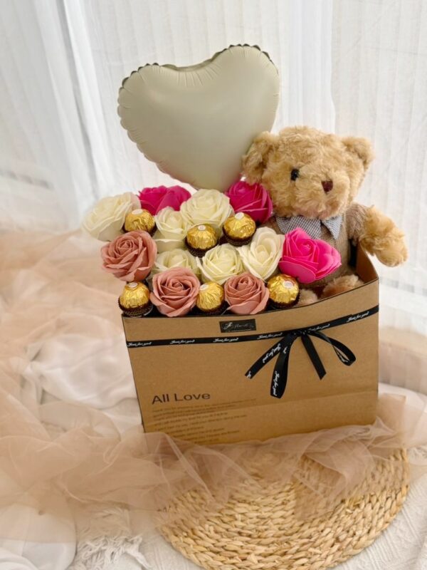 Sweetheart Treasure (Soap Flower)