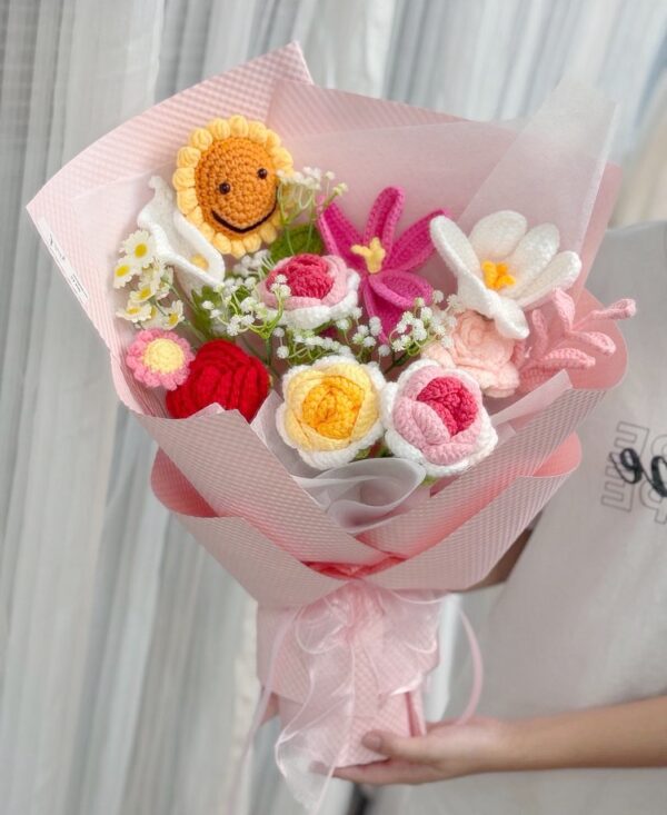 Crochet Sunshine (Crochet Bouquet)