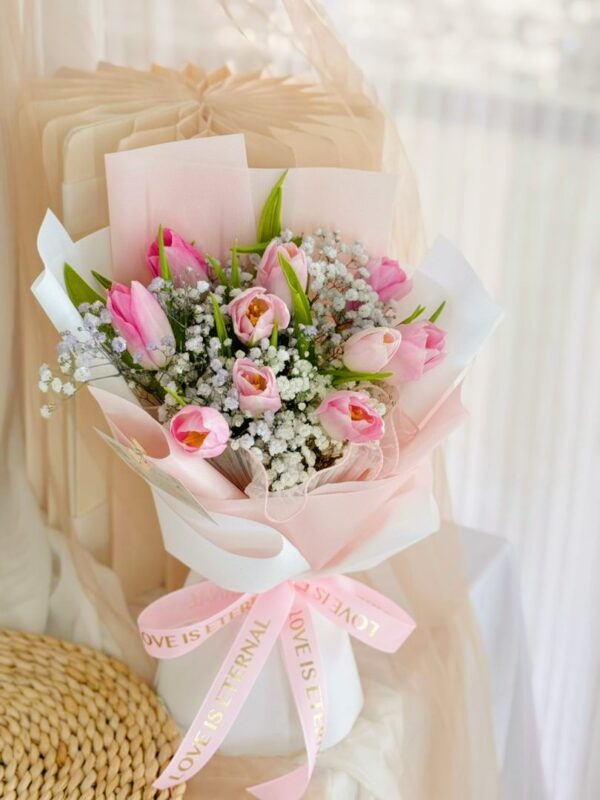 Soft Whisper (Fresh Flower)