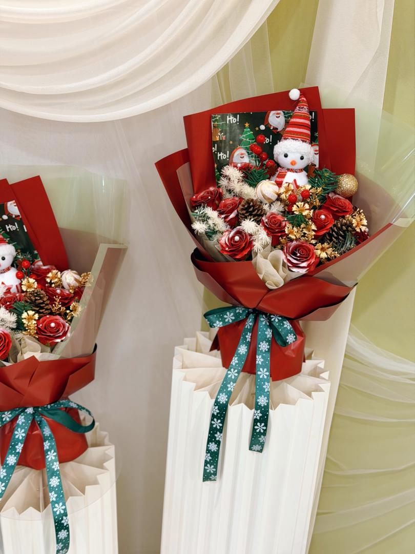 Snowy Christmas Noel (Soap flower) - Image 5