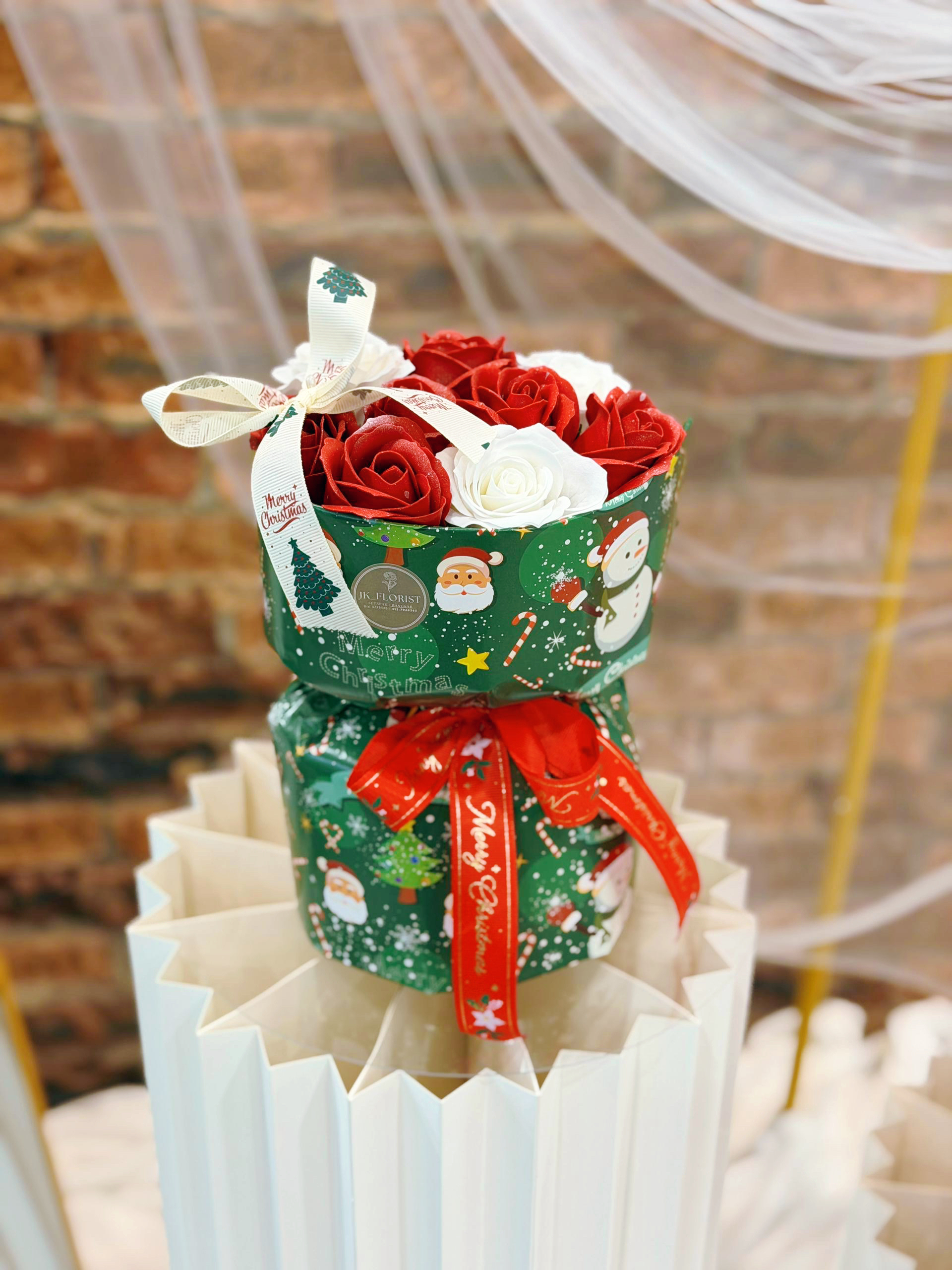 Merry Noel Christmas (Soap flower) - Image 2