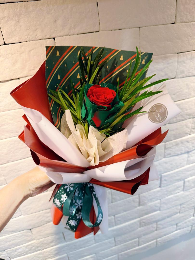 Classic Christmas Noel (Fresh flower) - Image 2