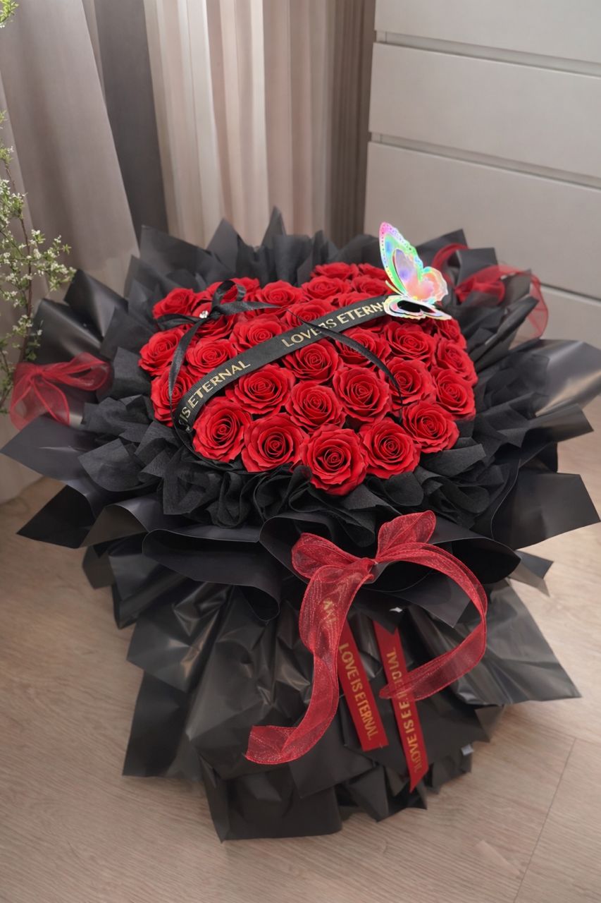 Luxury Heart Roses (Soap Flower) - Image 8