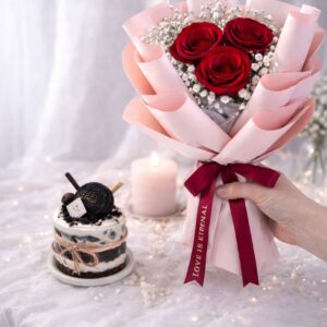 Trio Roses & Mini Cake (Fresh Flower)